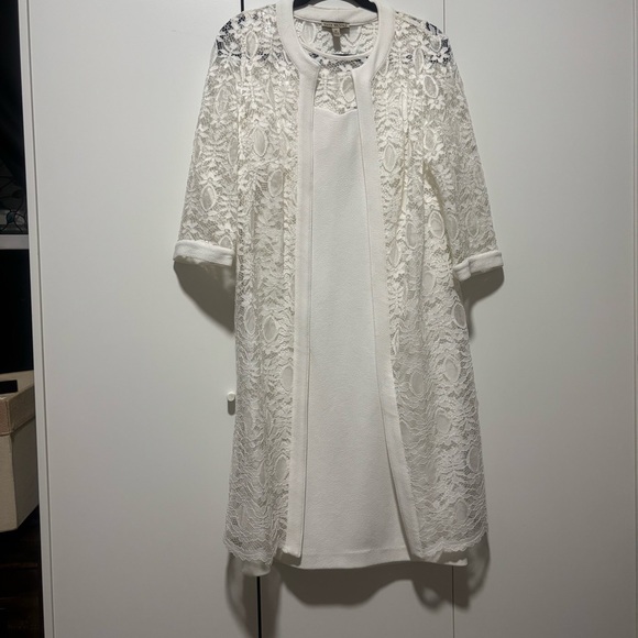 Chic White Lace Midi Dress - Picture 4 of 10